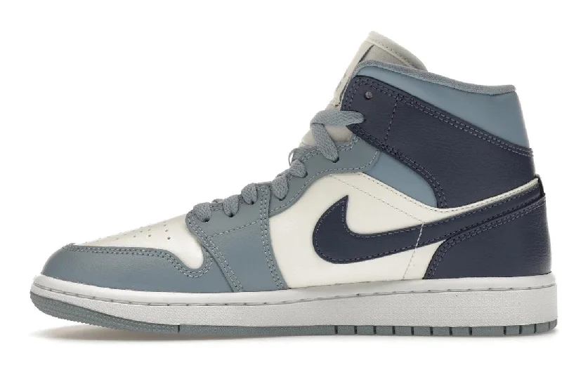 Air Jordan 1 Mid Diffused Blue