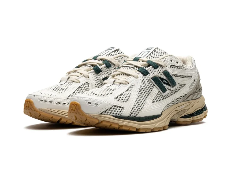 New Balance 1906R 