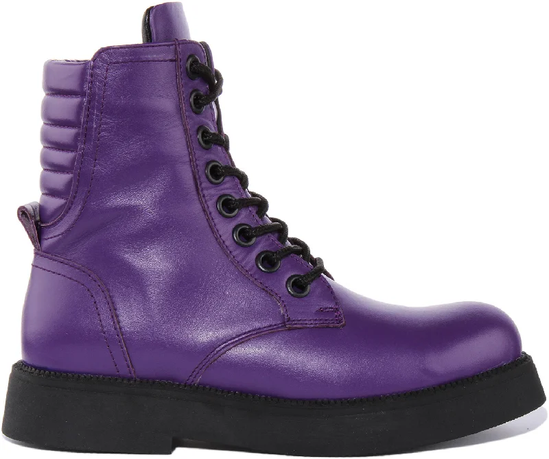 Clarissa Ankle Boots In Purple