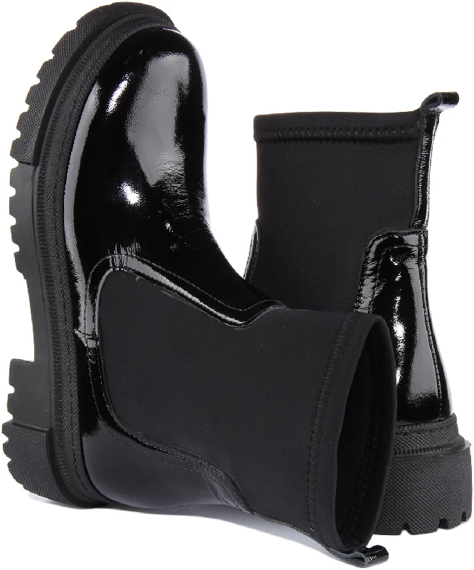 Claudia Ankle Boots In Black Patent