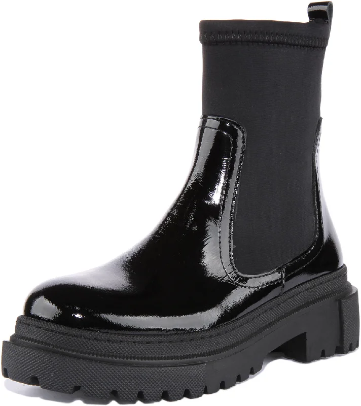 Claudia Ankle Boots In Black Patent