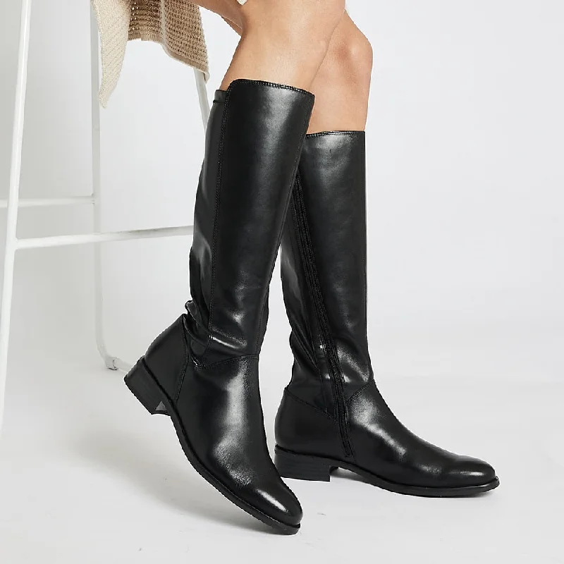 Alastair Boot in Black On Black Leather