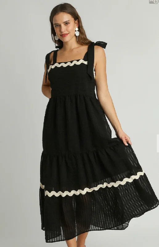 Checkered Organza Sleeveless Ribbon Tie Tiered Maxi Dress